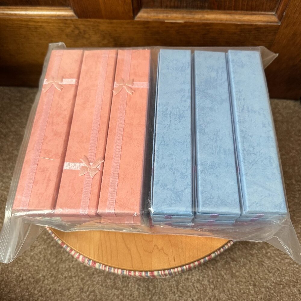 New, Never Used 24-Piece Gift Box Set - 6 ea. - Green, Red, Blue, & Pink